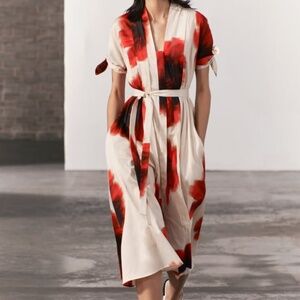 ZARA Spring/Summer Floral dress / L / Almost brand new